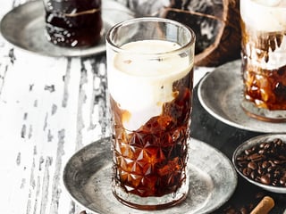 jacobs de rezepte dirty dark chai cocktail